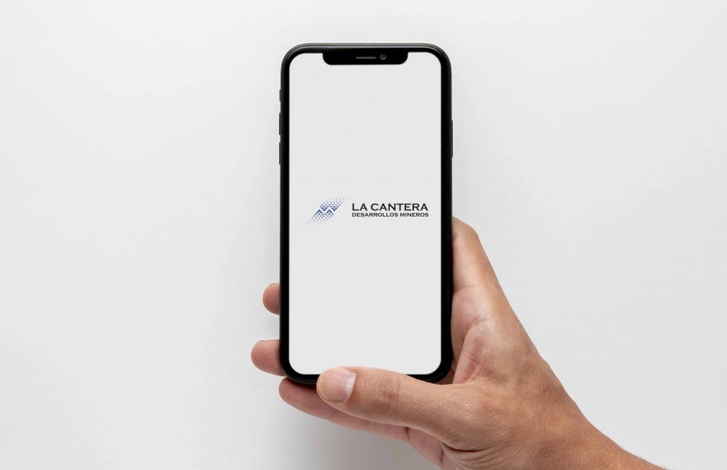 ¿SABÍAS QUE TU SMARTPHONE ESTÁ COMPUESTO POR MÁS DE 200 MINERALES?