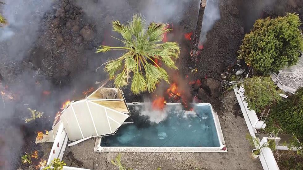 Actividad explosiva de volcán en España ha afectado a 300 casas.